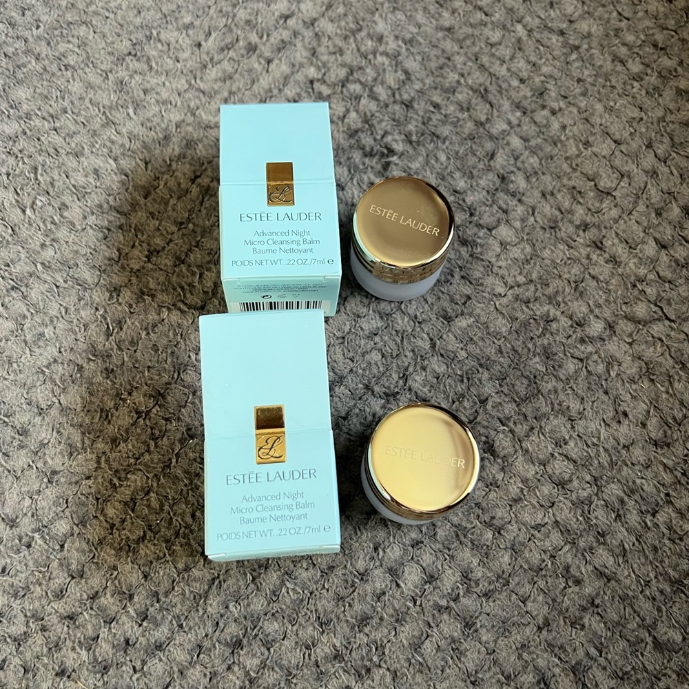 2pc lot Estée Lauder
Advanced Night micro Cleansing Balm